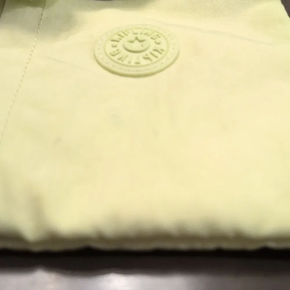 Kipling Chester Small Crossbody Shoulder Bag in Lime Green
